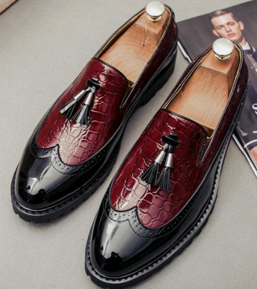 Geschnitzte Retro-Set-Fuß-Herren-Lazy-Lederschuhe