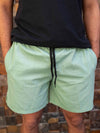Short Masculino Linho Confort — Bolso Faca Discreto e Elástico na Cintura