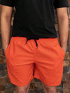 Short Masculino Linho Confort — Bolso Faca Discreto e Elástico na Cintura