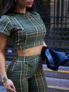 Conjunto Deana – Xadrez Atemporal com Modelagem Ajustada e Elegância Hi-Lo