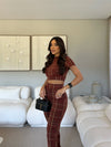 Conjunto Deana – Xadrez Atemporal com Modelagem Ajustada e Elegância Hi-Lo