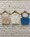 Top Essential – Estrutura, Estilo e Conforto no Decote Reto