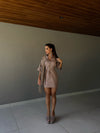 Vestido Amaretto – Jeans Utilitário com Toque Sofisticado