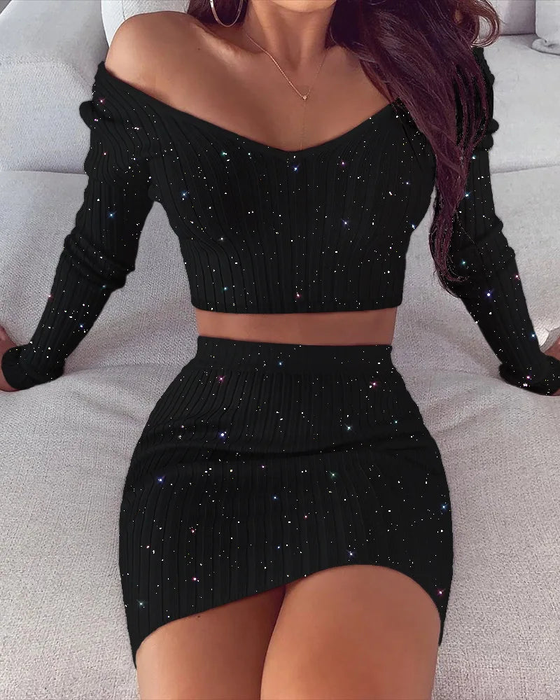 https://ae01.alicdn.com/kf/Sa6b9c6b9089c407d879df284b00249a0R/Wepbel-Summer-2-Piece-Sets-Outfits-Long-Sleeve-Tops-Off-Shoulder-Tshirts-Tops-Skinny-Skirts-Gold.jpg