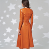 Vestido em Couro Com Manga Longa e Fino Ajuste