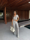 Conjunto Búzios – Tricô Leve com Elegância Atemporal
